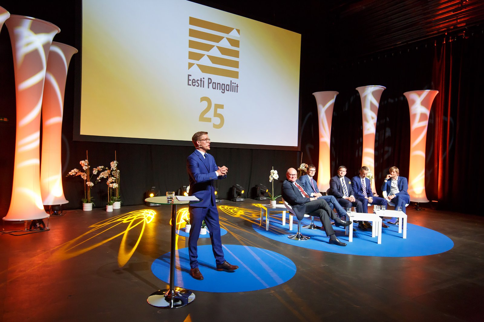Eesti Pangaliit 25