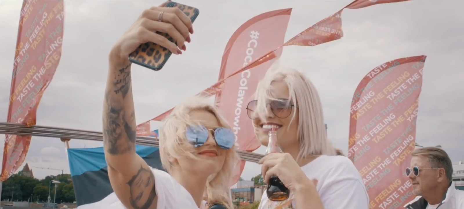 #cocacolawowhetked video